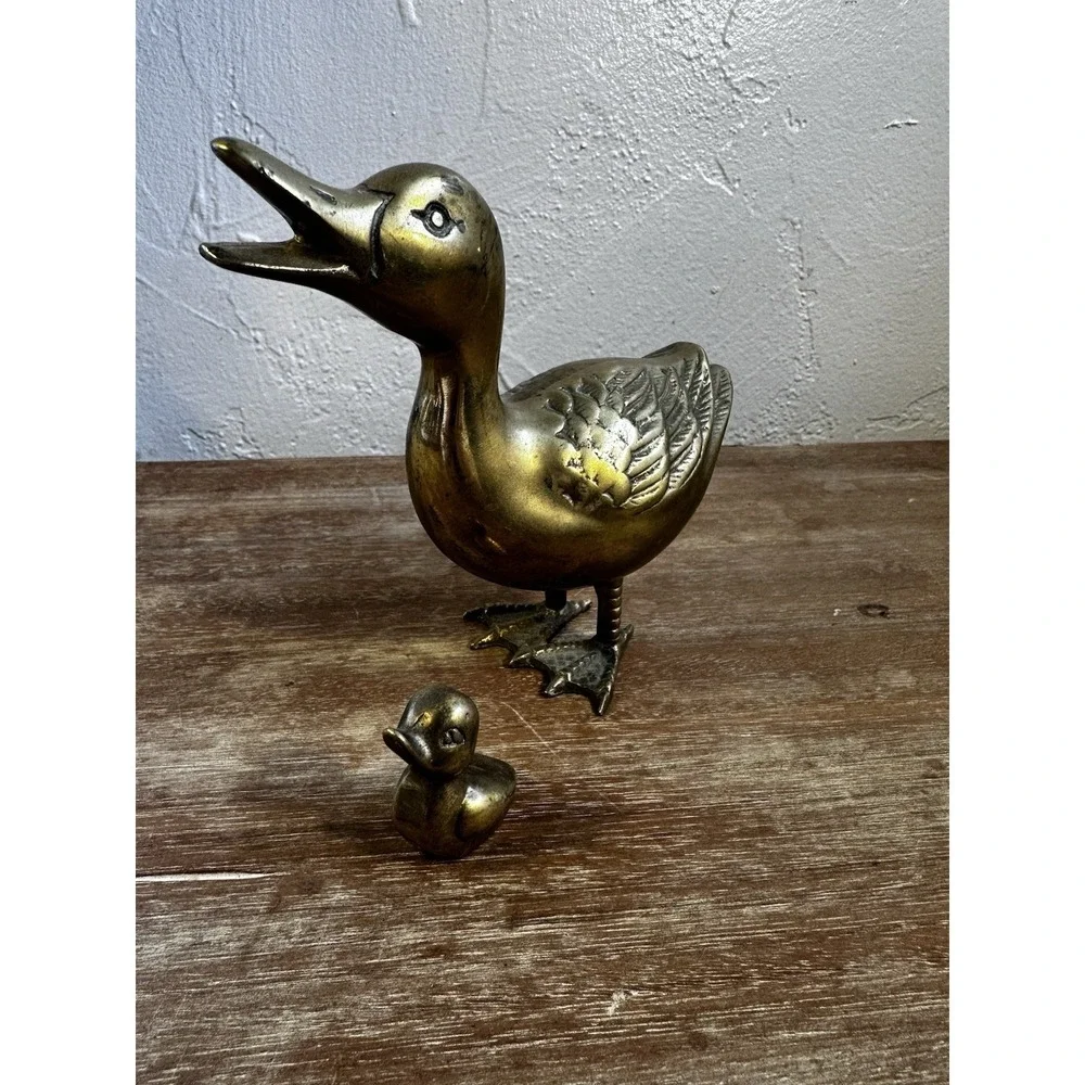 Vintage Brass Duck Mom And Baby Detailed Heavy Mantel Piece